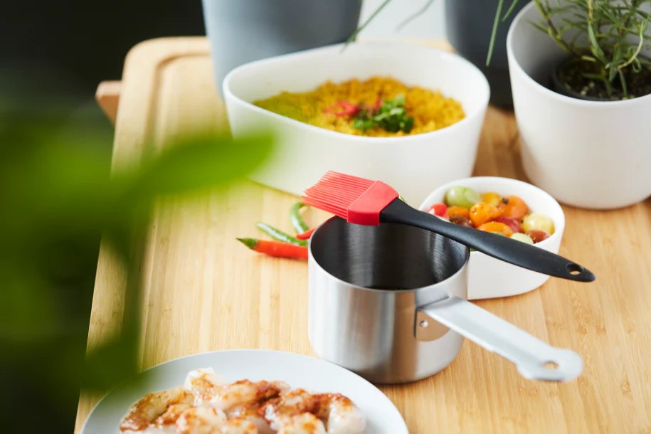Saucière en inox avec pinceau - Image 8