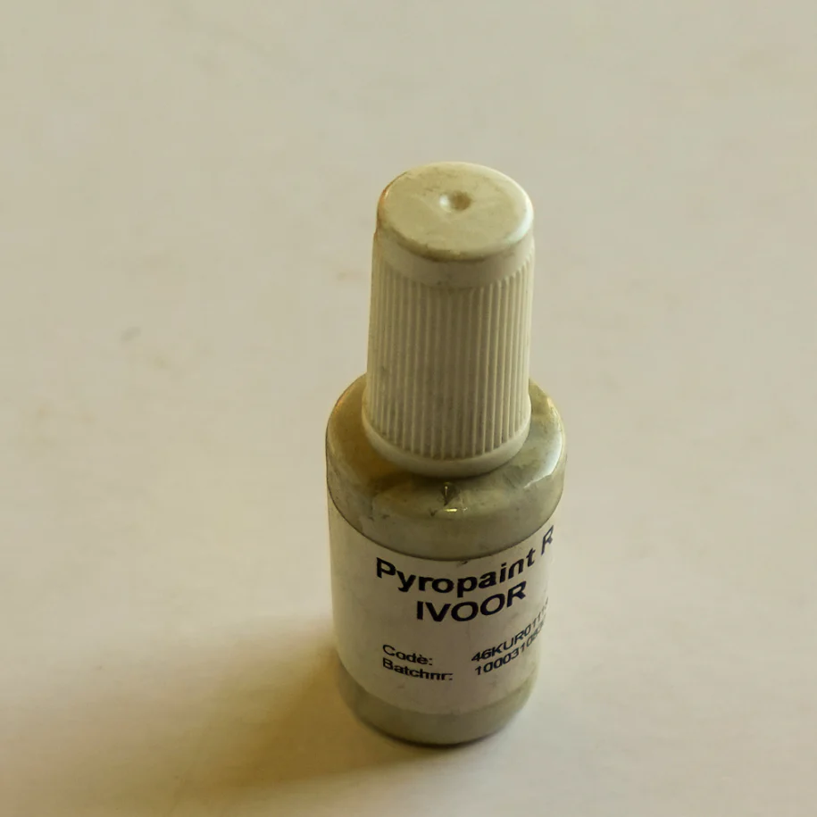 Stylo à retouche blanc - Image 4