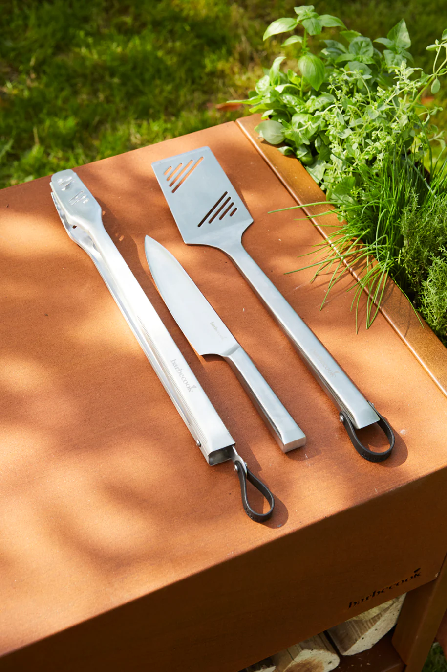 Set premium avec spatule, couteau et pinces - Image 4